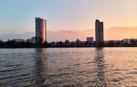 Super korting autovakantie Nordrhein Westfalen ➡️ 4 Dagen logies ontbijt Zur Post Bonn