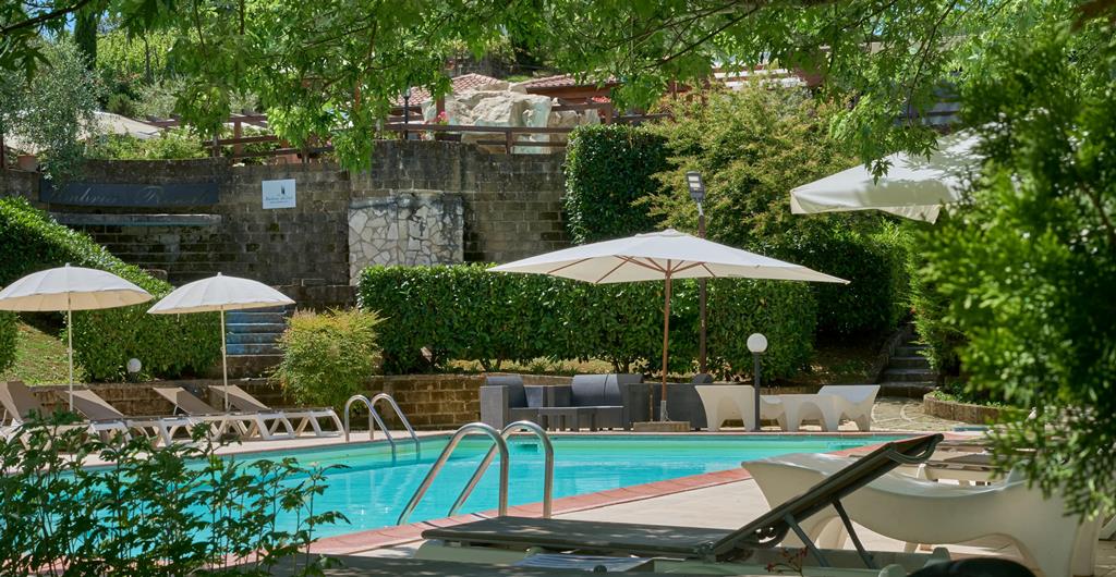 Online bestellen: Umbria Resort