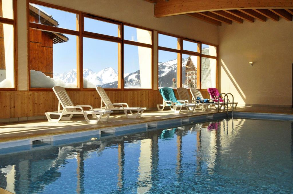Skiën 3* Frankrijk € 284,- 【eigen vervoer】