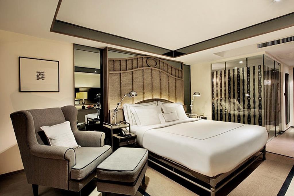 riva-surya-bangkok