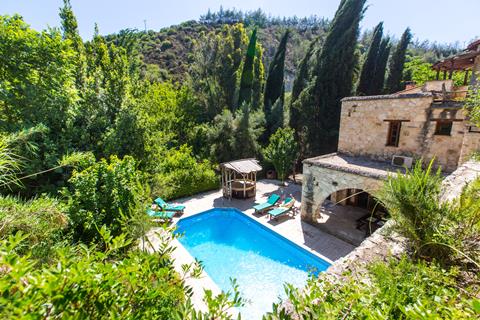 Goedkope zonvakantie West Cyprus 🏝️ Traditional Villas