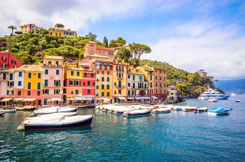 10 dg cruise Italiaanse Riviera en Frankrijk Frankrijk Baai Van Napels Barcelona sfeerfoto groot