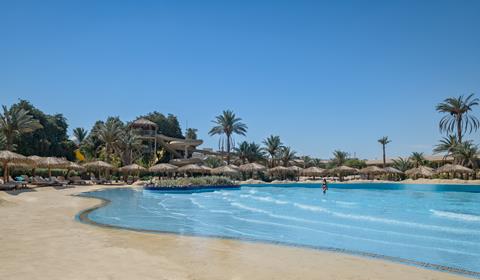 Zonvakantie 4* all inclusive Hurghada € 509,- | fitness, animatieteam, watersport, aquapark, speeltuin, zwembad, restaurant(s), tennisbaan, sauna