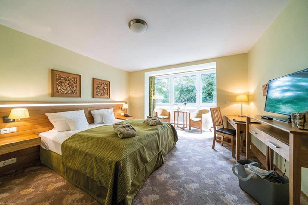 4 Dagen logies/ontbijt Waldhotel Tannenhäuschen