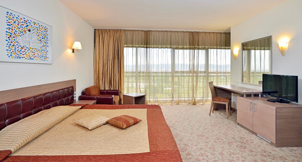 Zon 5* all inclusive Burgas - Bulgarije € 833,- ▷ met de hele familie
