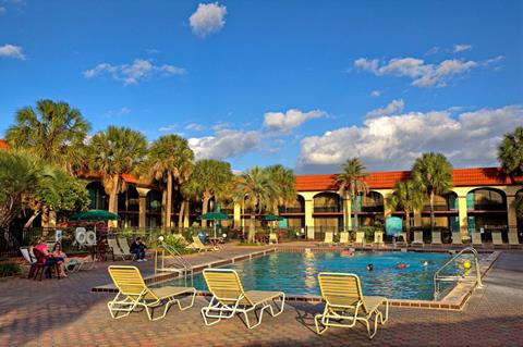 Maingate Lakeside Resort