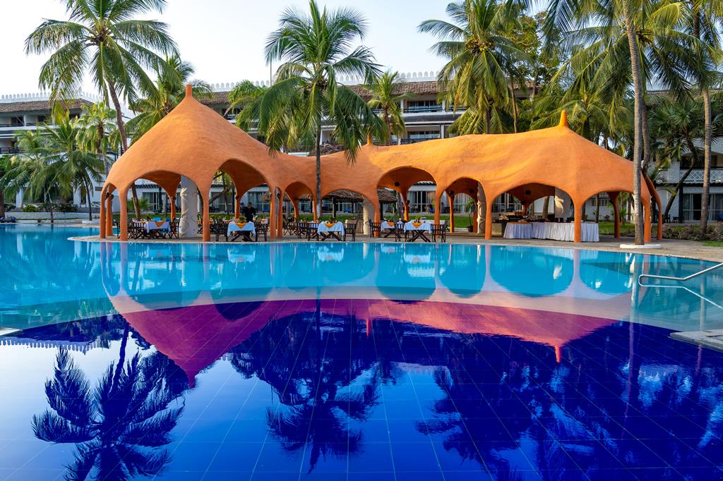 Southern Palms Beach Resort Kenia Kust Diani Beach sfeerfoto groot