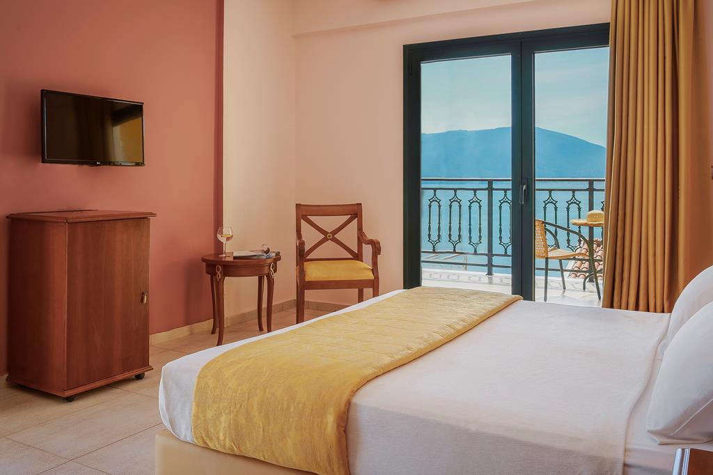 kefalonia-bay-palace
