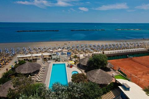Grand Hotel Azzurra Beach Resort Italië Emilia Romagna Lido Adriano sfeerfoto groot