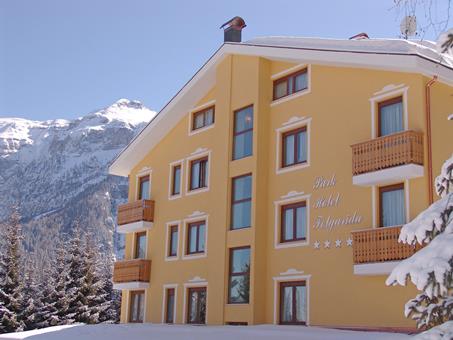 Super aanbieding wintersport Dolomieten ⛷️ 8 Dagen logies Parkhotel Folgarida