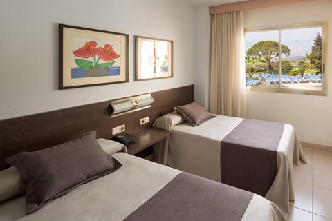 Inpakken en wegwezen! vakantie Catalonië ⏩ 4 Dagen halfpension Aquahotel Montagut Suites Formule 1 reis