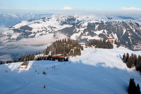 Zum Wurzenrainer Oostenrijk Tirol Brixen im Thale sfeerfoto groot