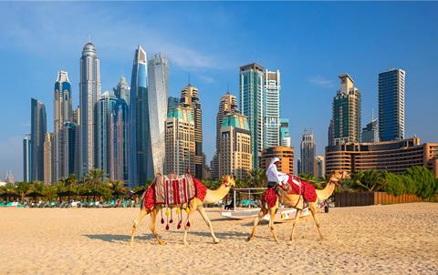9-daagse Vakantie naar 9 dg cruise Perzische Golf met Oman in Abu Dhabi