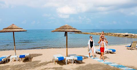 Met korting op vakantie West Cyprus 🏝️ Louis Ledra Beach 8 Dagen  €942,-
