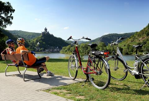 7-daagse-fietsreis-moezel-van-perl-naar-koblenz