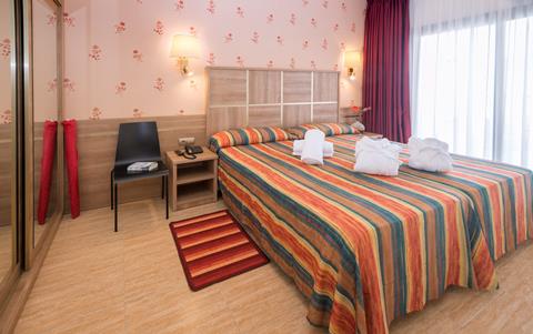Sumus Stella Spa