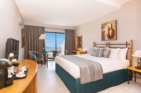 Marina Hotel Corinthia Beach Resort nederlandse reviews
