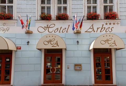 Super goedkoop op vakantie Praag ➡️ 4 Dagen logies ontbijt Arbes