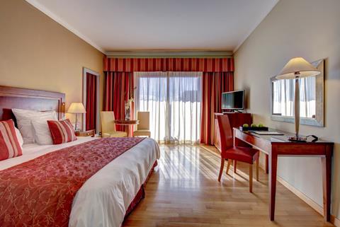 Aanbieding zonvakantie Malta 🏝️ Radisson Blu Resort Malta 8 Dagen  €954,-