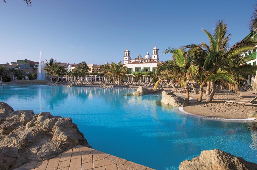 lopesan-villa-del-conde-resort