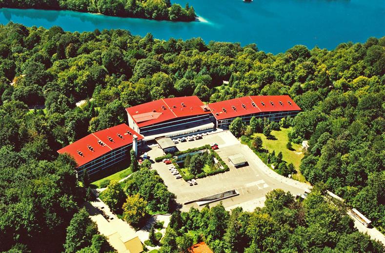 Hotel Jezero