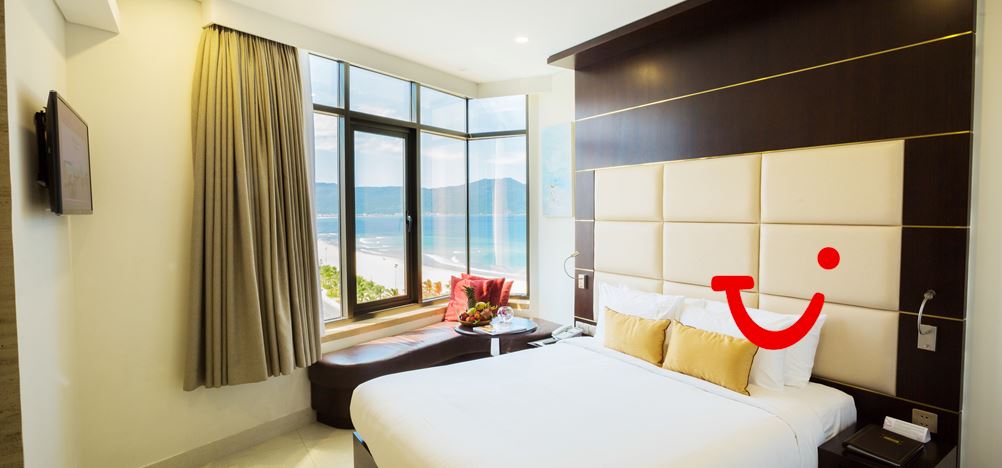 Holiday Beach Danang