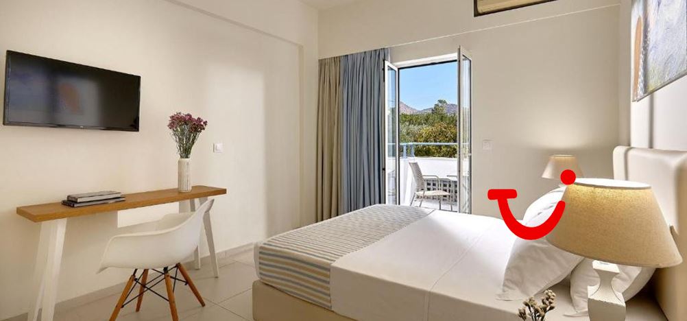 Vasia Ormos Hotel