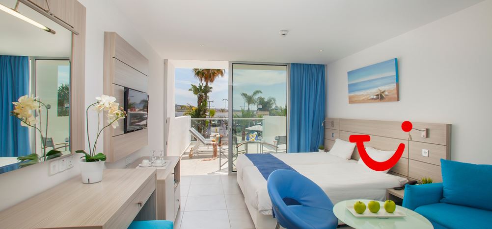 Limanaki Beach Hotel