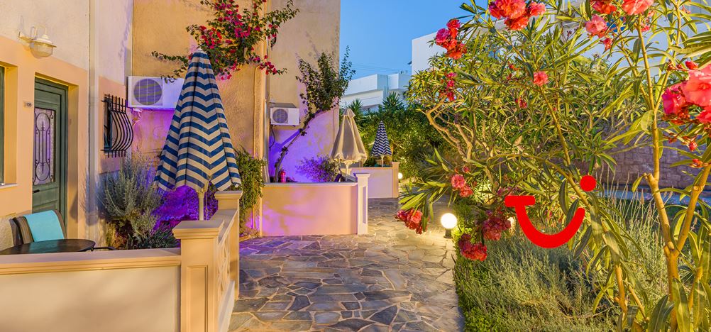 Golden Bay Apartments - Garden Haven
