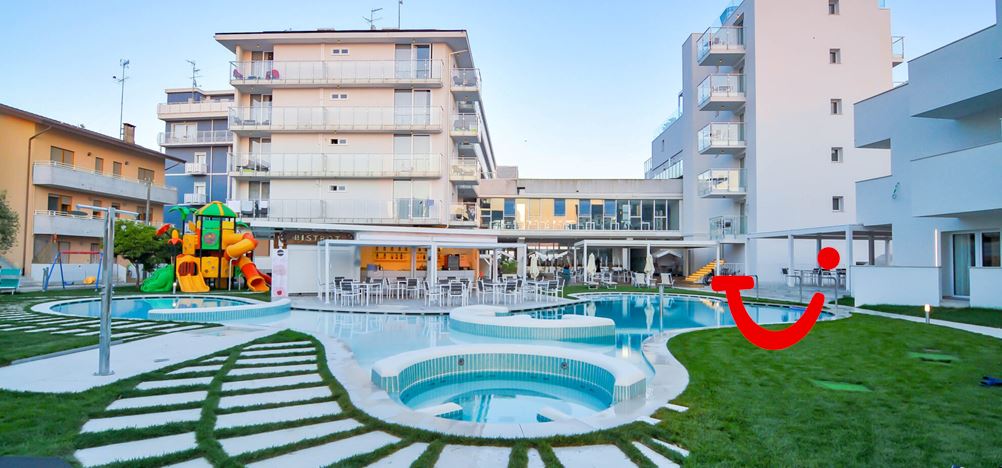 Marina Palace