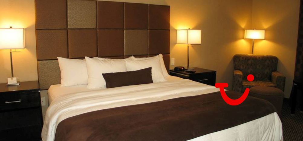 Best Western Plus Wine Country Hotel & Suites