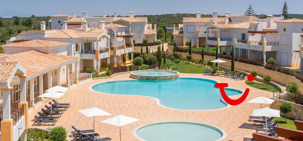 NAU Salema Beach Village