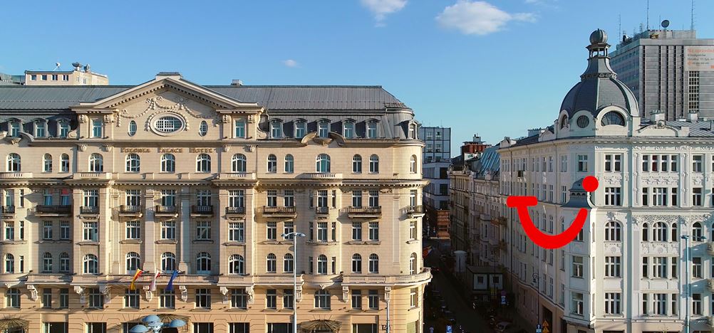 Polonia Palace