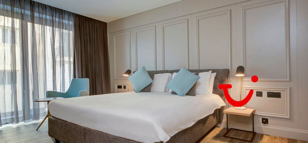 Land's End Boutique Hotel