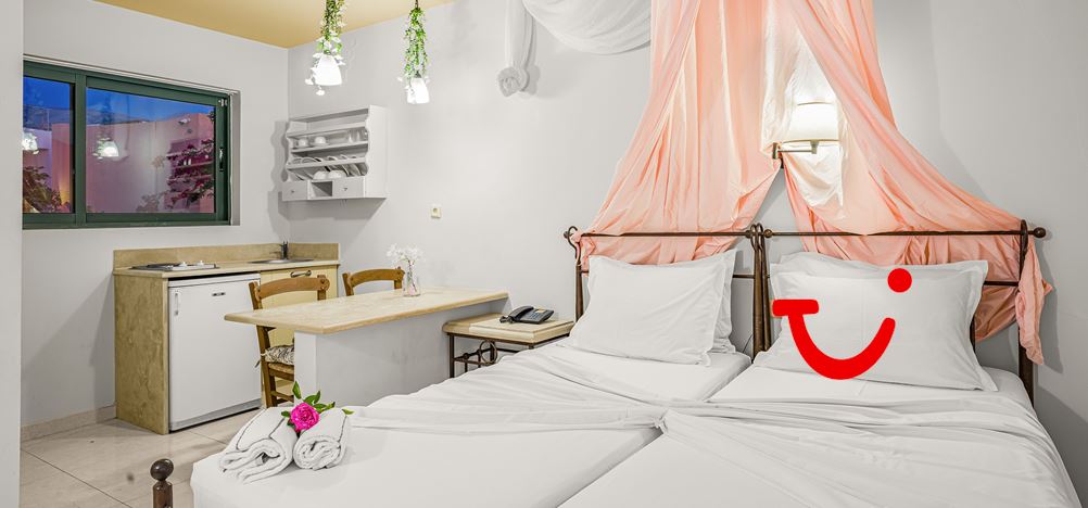 Golden Bay Apartments - Garden Haven