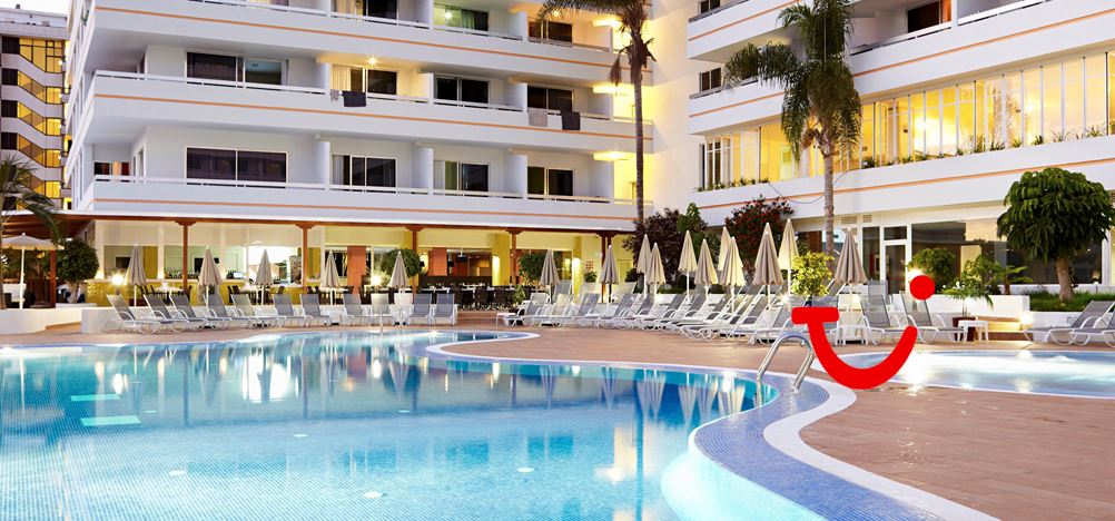 Coral Suites & Spa