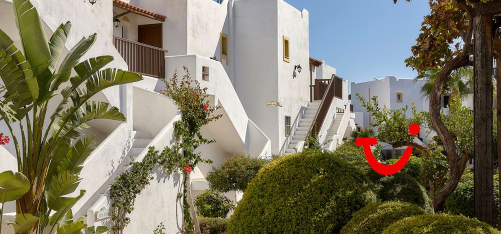 Alexander Beach Hotel & Village Resort