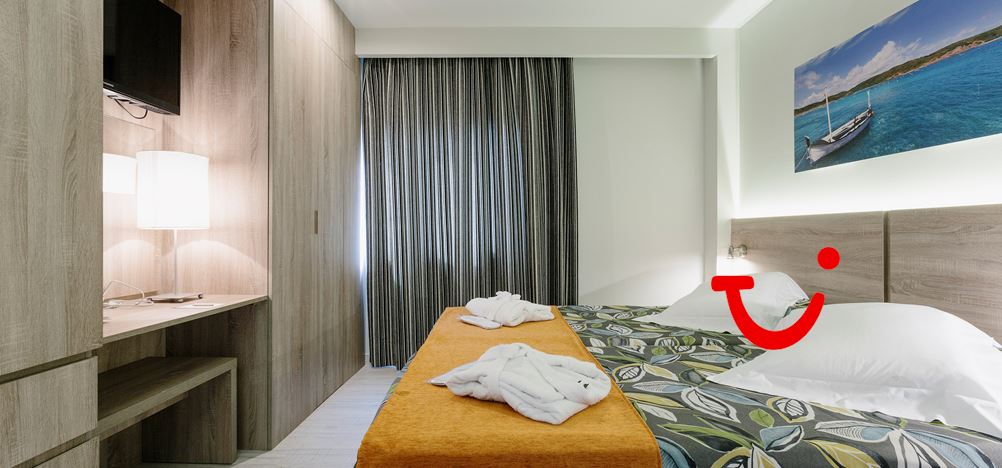 Leonardo Royal Hotel & Suites