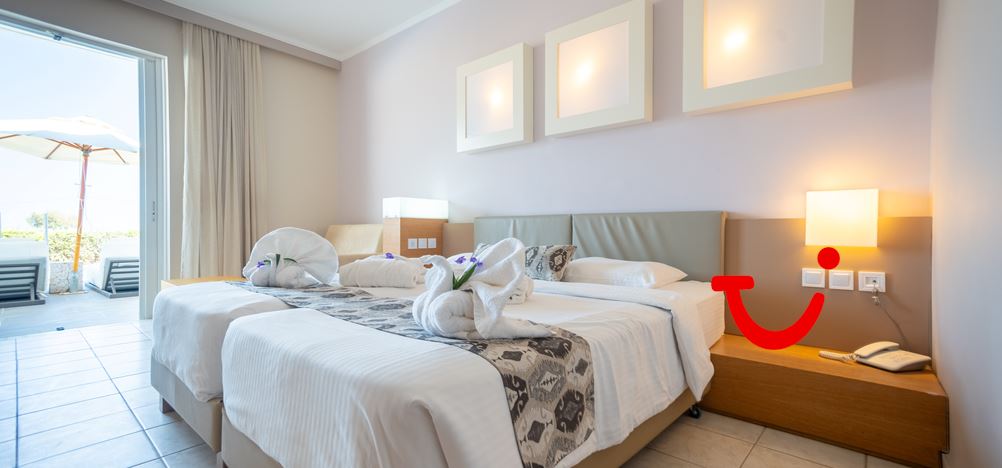 Sovereign Beach Hotel