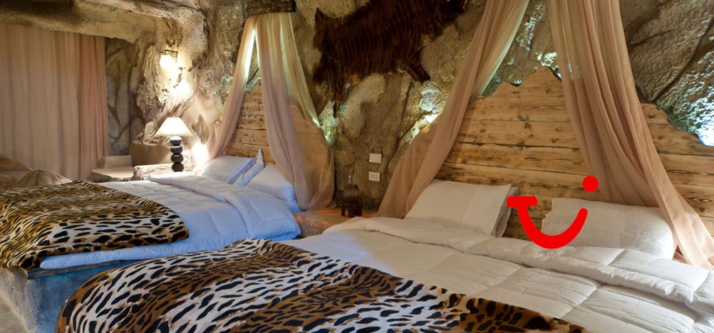 Caves Beach Resort Hurghada