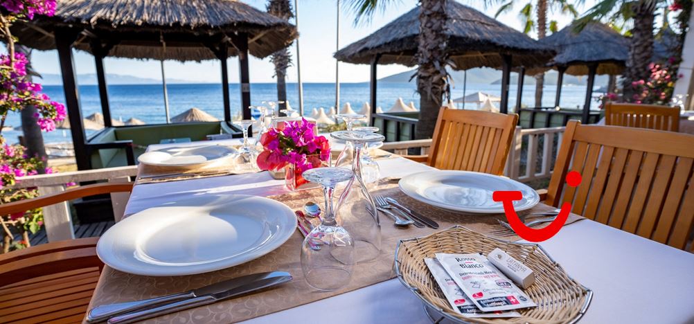 Latanya Beach Resort