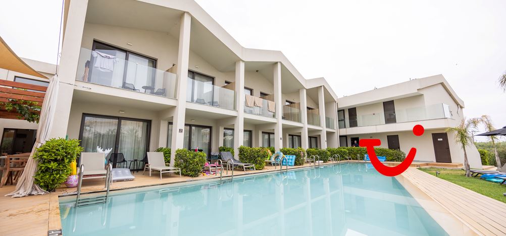 SPLASHWORLD Aqua Bay Suites