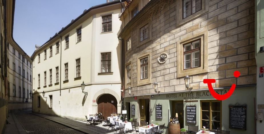 Black Star Suites