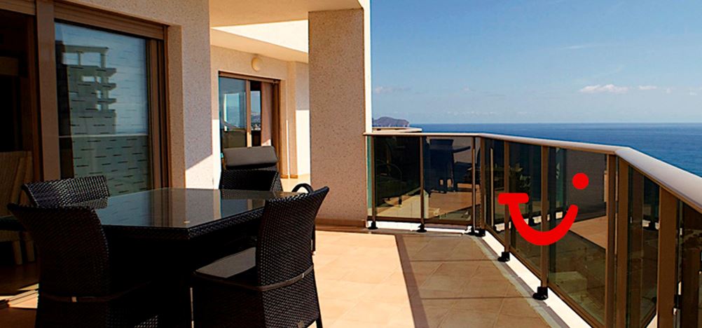 Esmeralda Suites