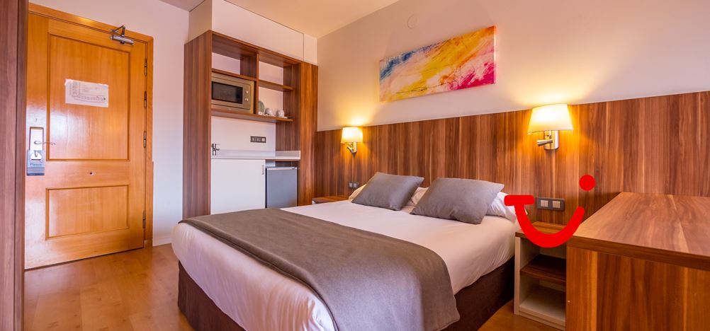 Golden Avenida Suites
